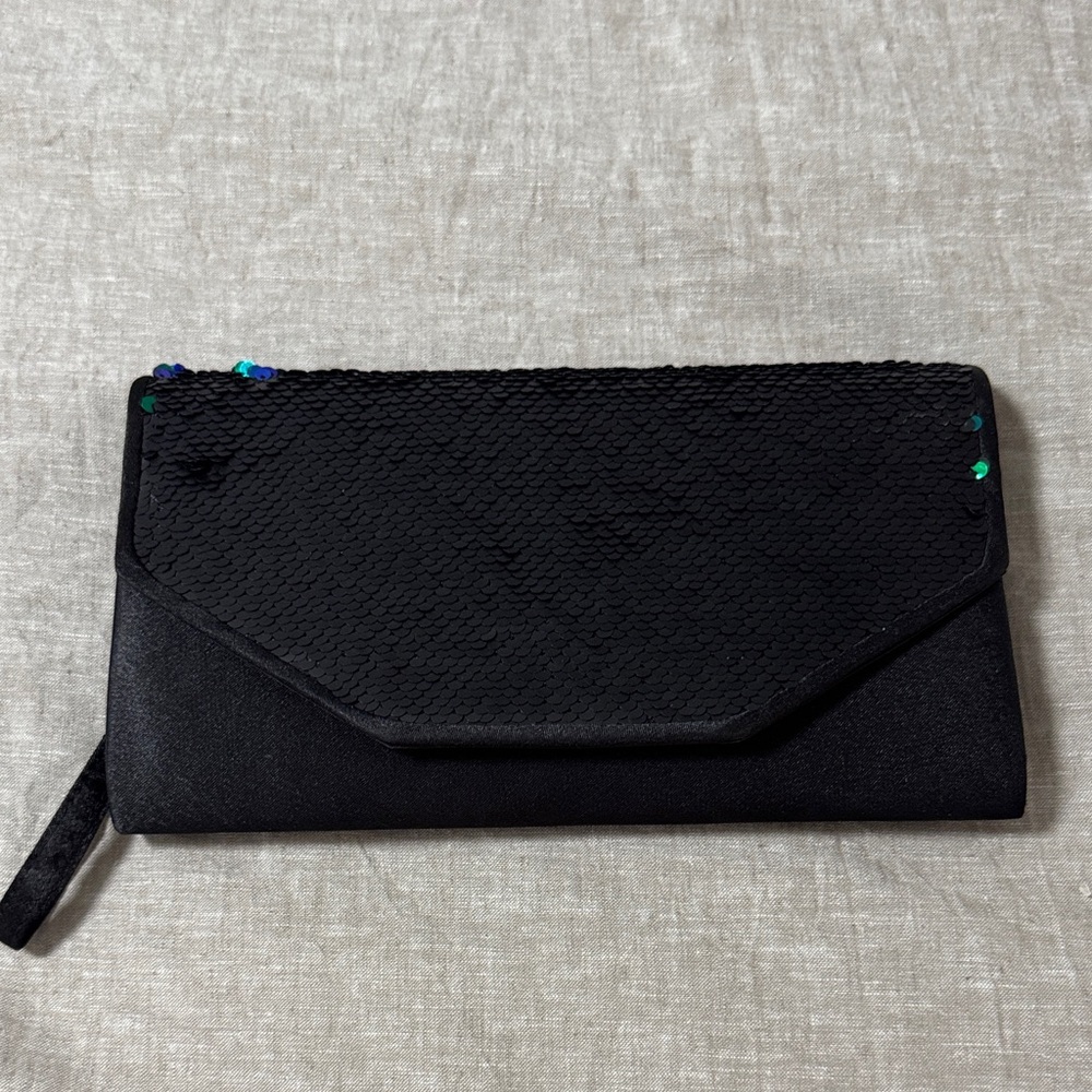Elegant Black Clutch